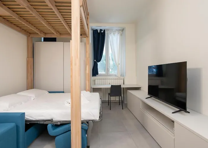 Duomo M5 A Stone's Throw From The Subway アパート *