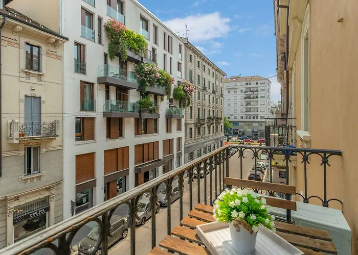 Appartamento New! Stylish 3-person Flat By Metro M3 & Sunny Balcony Milano