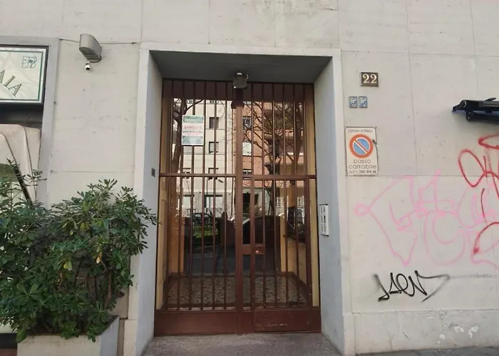 Chic Liberty Flat In Porta Venezia Center, Subway 1 Min, Ac, Wifi Апартаменты *