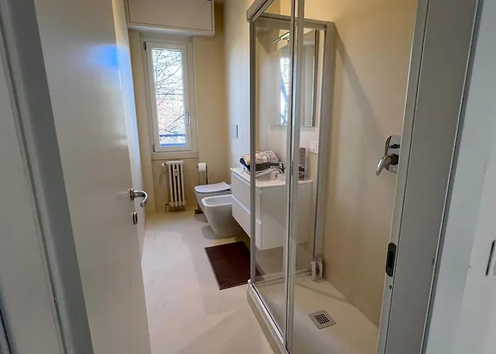 Elegante Bilocale Ristrutturato - Metro Inganni