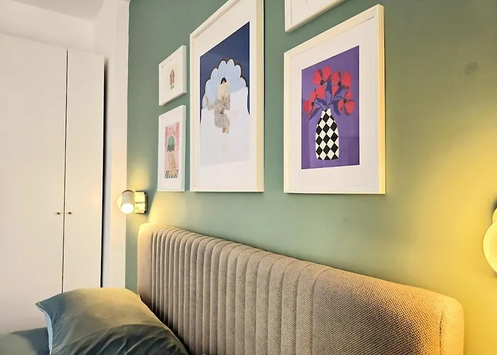 Yr - Ca' Granda ميلان