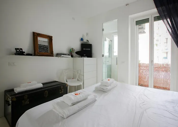 De Angeli Luxury - Near Citylife, Tortona District, San Siro