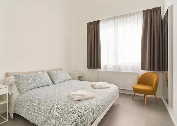 Up To - Residenze M6-m6a Mediolan