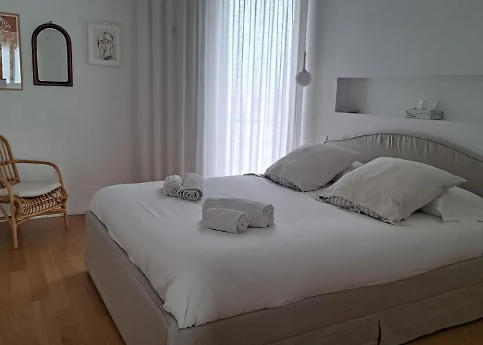 Tolstoj - 2 Bedrooms - Tortona District - At Your Place Apartmán