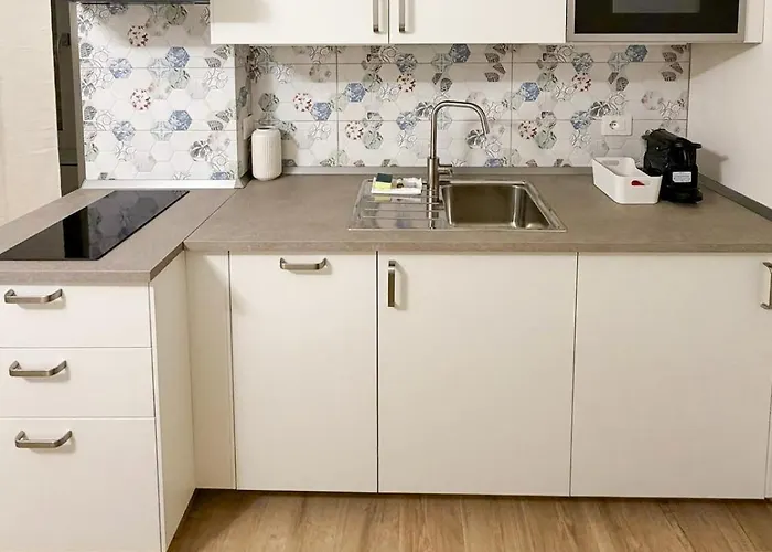 Elegant In The Center With Smarttv Wifi Appartement *