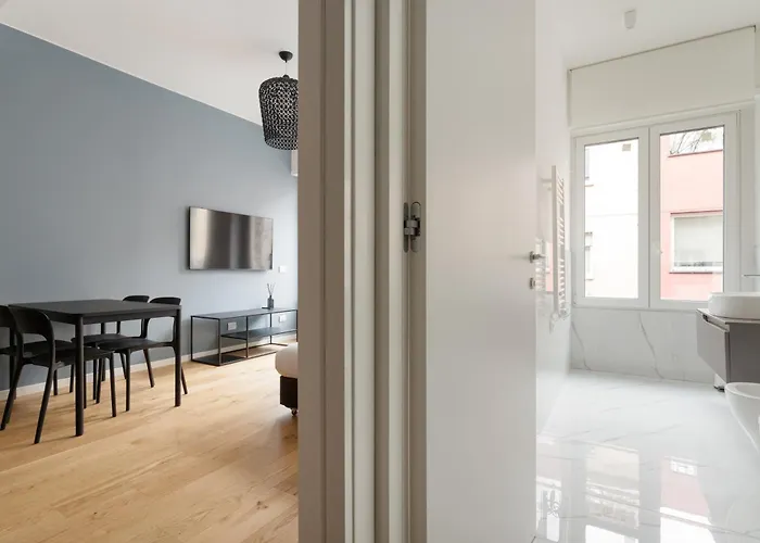 Chinatown - Lomazzo - Luminoso Bilocale *