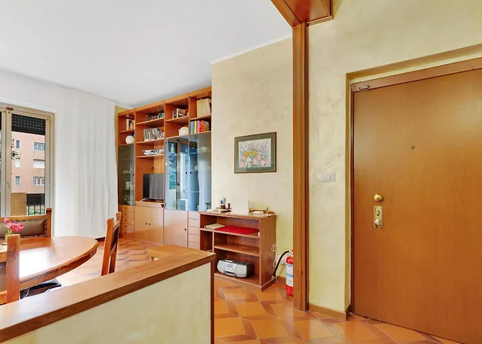 Апартаменты Dalmazia Cozy Near Linate 13 Min Милан