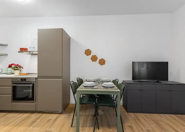 2 Apt, M3 Affori 15 Min To Duomo E Wifi * Mediolan