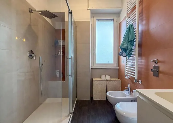 Διαμέρισμα Metro 8 Min Cozy With Balcony