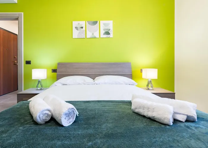 Bright And Quiet - Elegant Apartment *