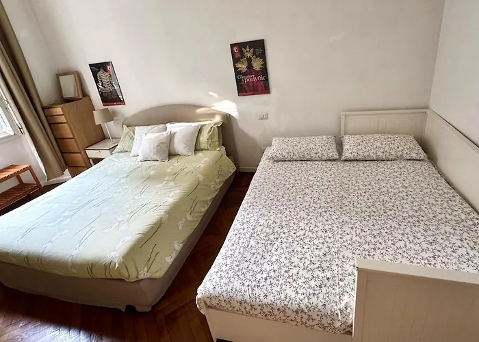 Casarudy-2 Bedrooms & Bathrooms Station Apartment