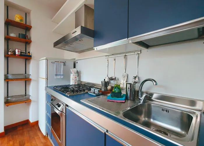 Lägenhet Casa Altaguardia Porta Romana Metro M3 *