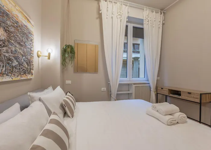 דירה Cenacolo, Corso Magenta, Milan's Historic Center