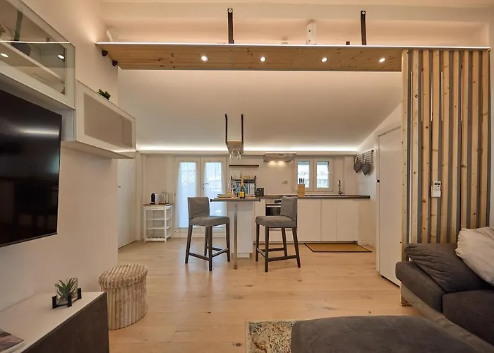 S&m - Penthouse With Terraces In