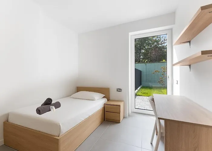 San Siro 700 M - 20 Min - Apt1 *