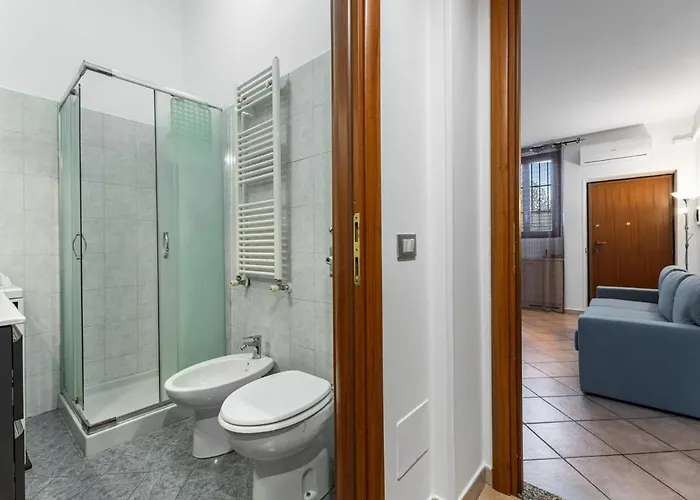 Modern Apartment, Cimiano Metro, Wifi, Ac * ميلان