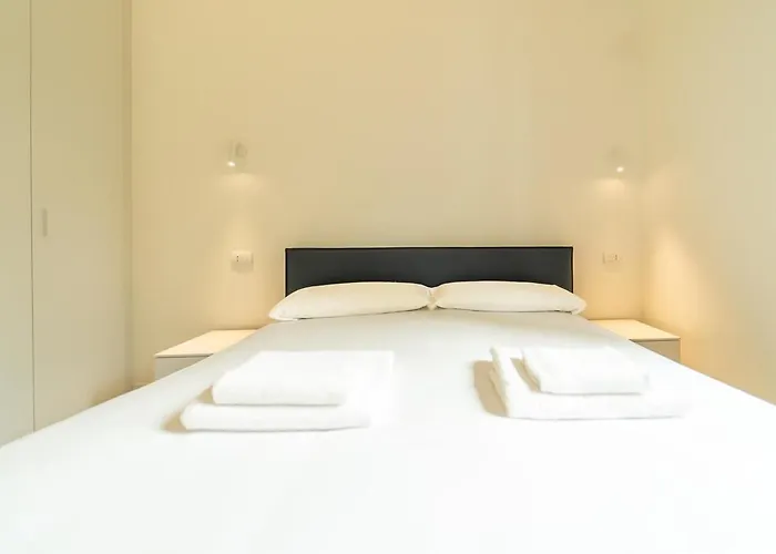 With Terrace And Pool, 5 Min From The Martesana Lejlighed