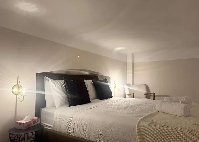 Acasadiimma Loft Elegante A 2 Min Da Metropolitana Porta Romana Con Wifi, Corte Interna アパート *