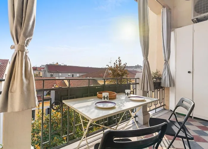 Artistic In The Heart Of Appartement Milaan