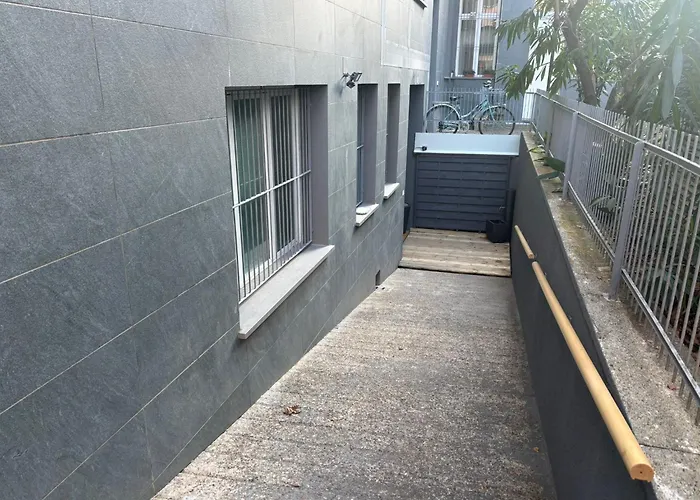 Metro Gambara 2min - Duomo & Navigli - Ac - Self Check In - 2 Apartment Milan