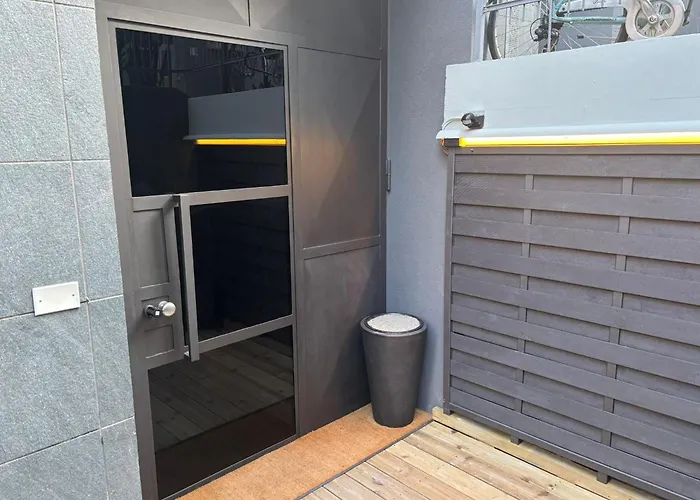 Metro Gambara 2min - Duomo & Navigli - Ac - Self Check In - 2 Apartment