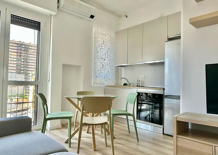 Metro M3 S&m Home, Comoda Soluzione Di Design, Con Collegamento Diretto A Duomo Di Milano, Stazione E Porta Garibaldi 公寓 *