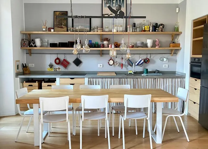 Elegant In The Heart Of Brera Apartment Milan