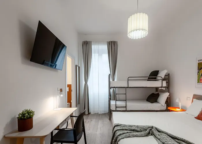 Stayeasy Station - Cozy 3 Bedrooms 3 Baths * Milan