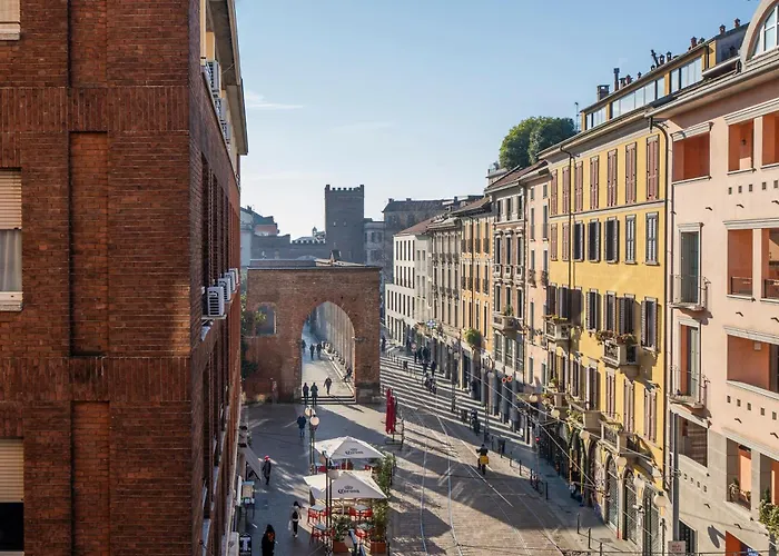 Italianflat - Colonne View - Balcony Retreat - Near Duomo * 밀라노