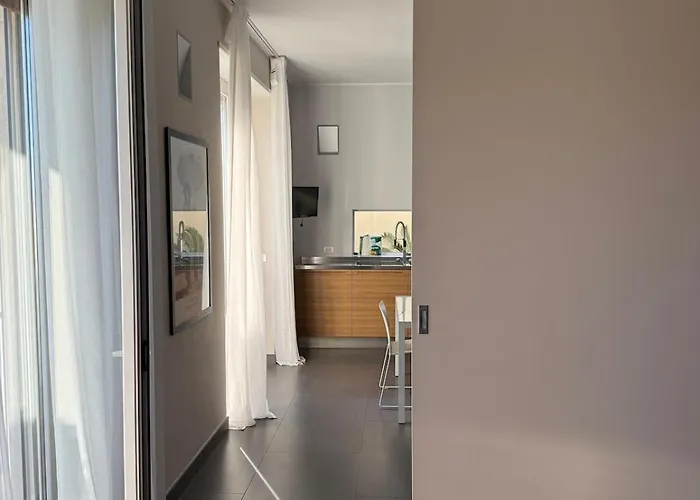 Bright House Between Navigli&parco Solari