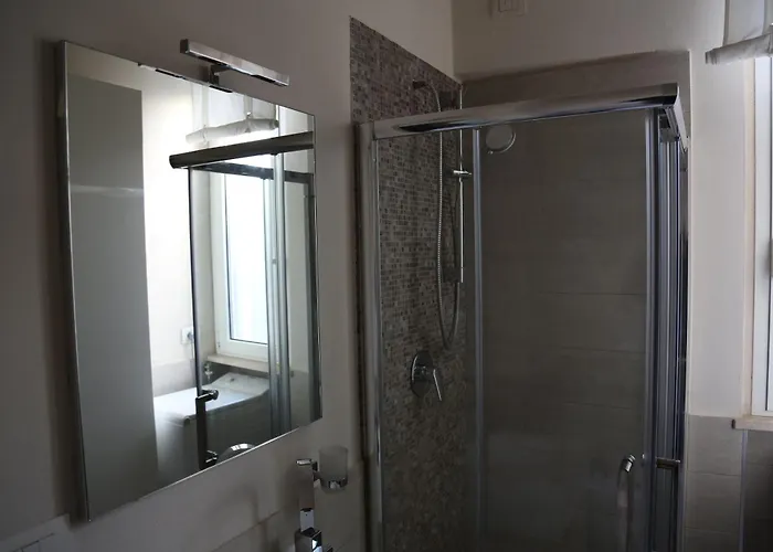 Luminoso In Moscova Con Terrazzo Apartamento