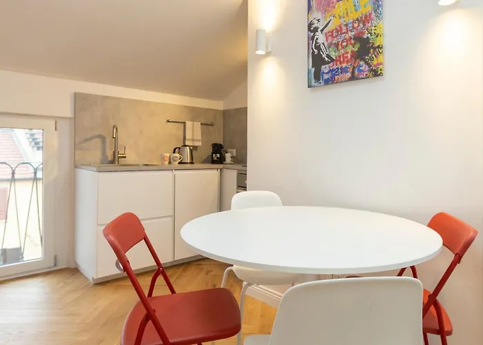 Bansky Nest - New Exclusive * Milánó