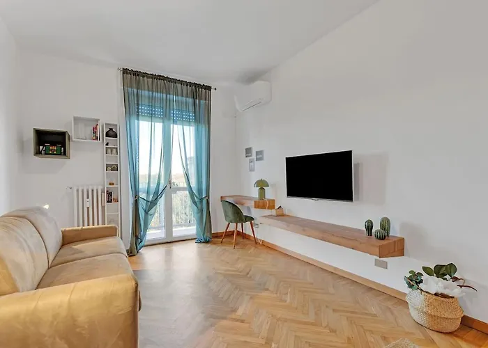 Pagano M1 California M4 - Bright & Cozy