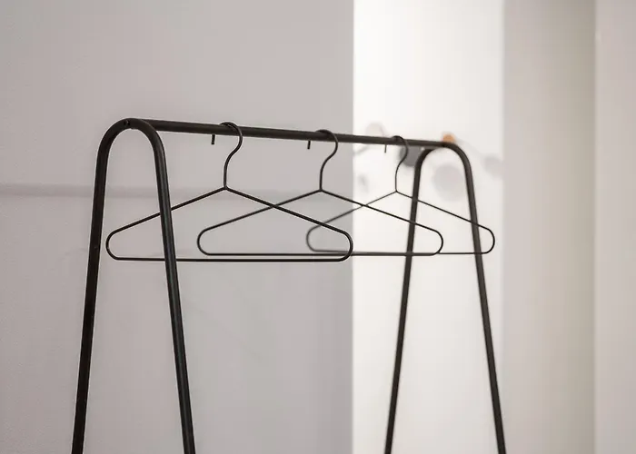 Apartment Entire With Patio In The Isola Area *