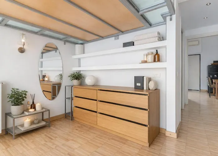 Private Parking - Stylish Navigli Loft Apartment *