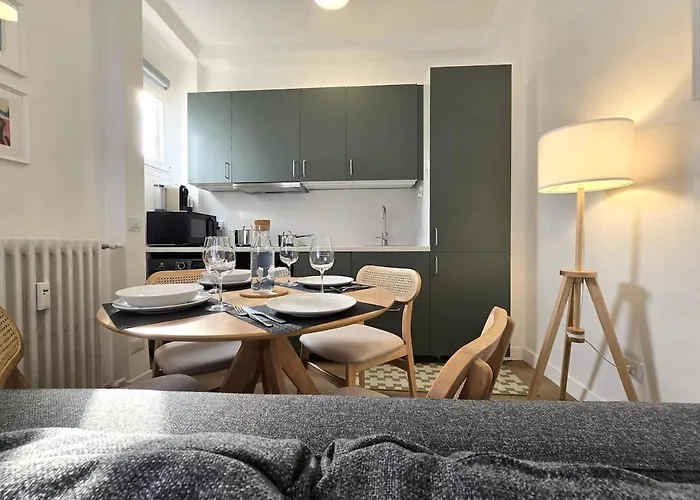 Yr - Ca' Granda ميلان