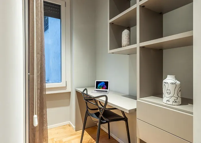 Luxury Modern Near Duomo - Exclusive & Milan