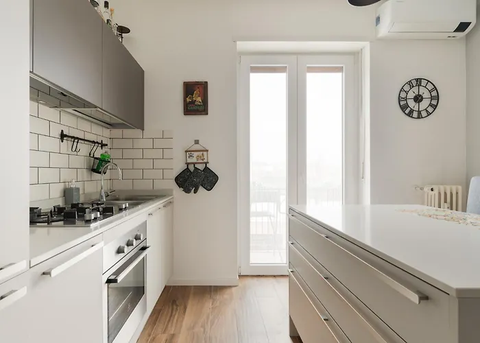 Guesthost - Cenisio Cozy Flat Near Mm5 アパート *
