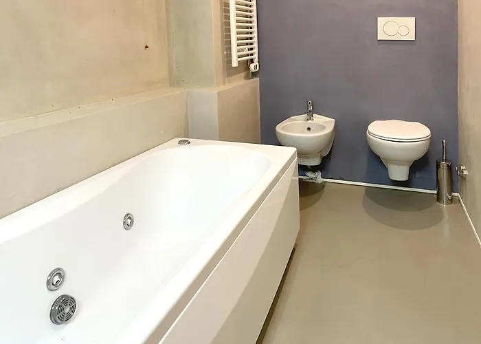 Flatsharing - Collegno 3 Level Loft * Mediolan