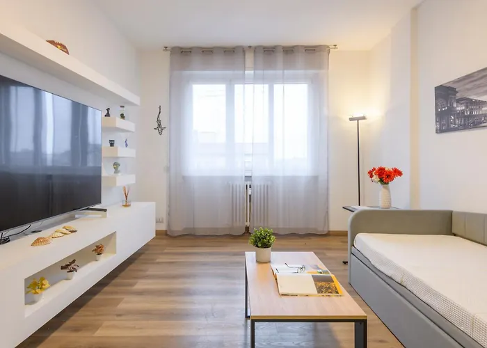Appartement Modica, 16 - Near Iulm Milaan