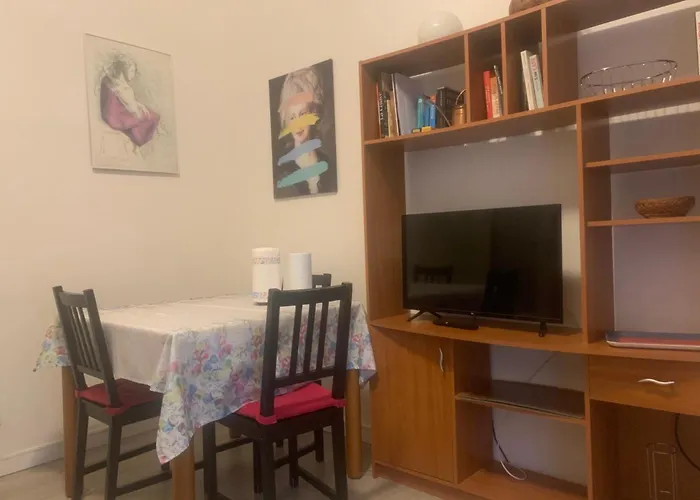 Accogliente Casetta A A Due Passi Dalla Metro Tolstoi Milan