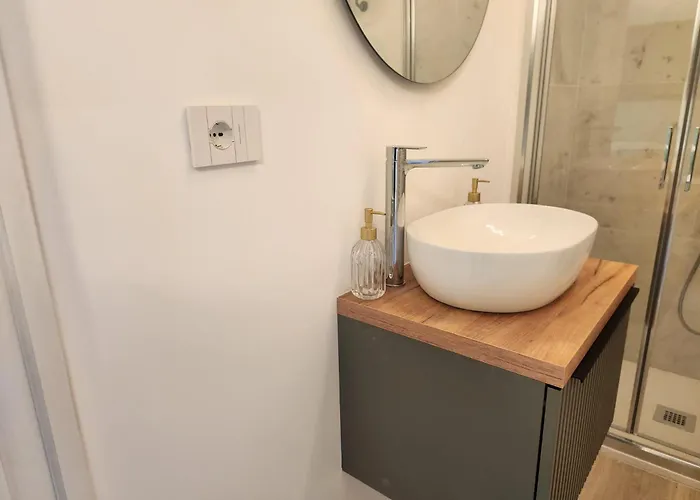 公寓 Luxury Design In Center *