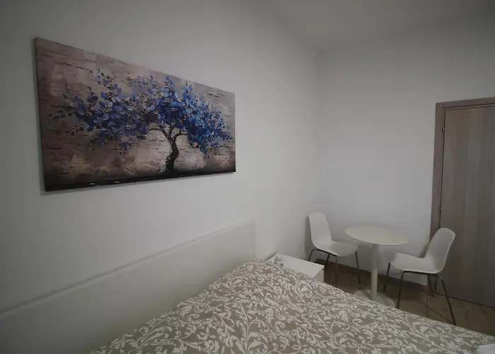 Check-inganni, Sopra La Metropolitana Fianco Cdi Apartment *