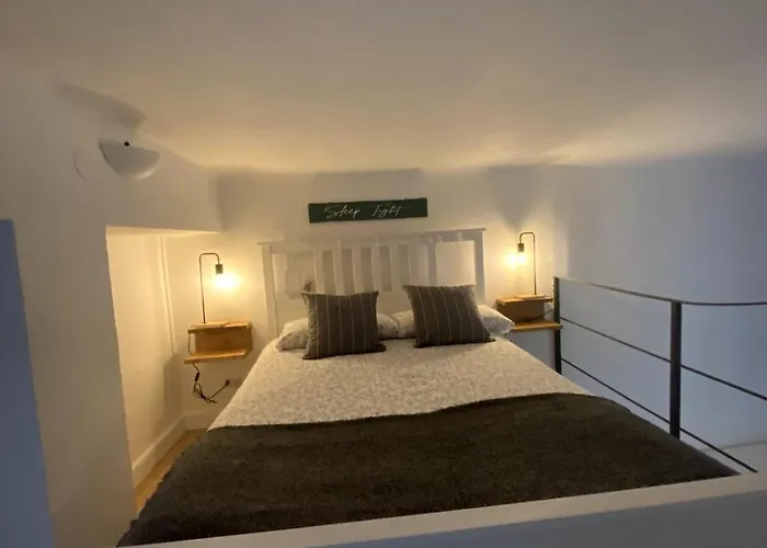 The Loft In The Yard Apartmán