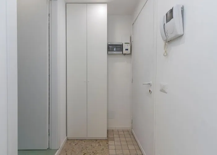 Navigli,m2 A Stone's Throw From The Subway Milan