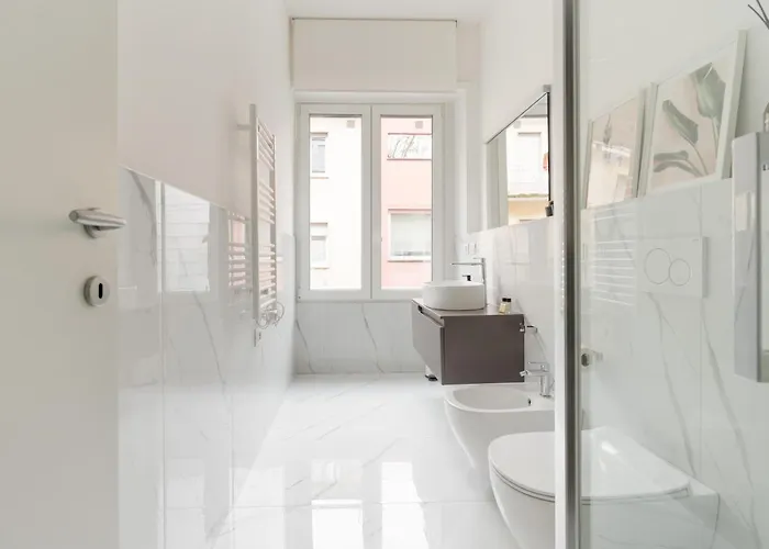 Chinatown - Lomazzo - Luminoso Bilocale * 米兰