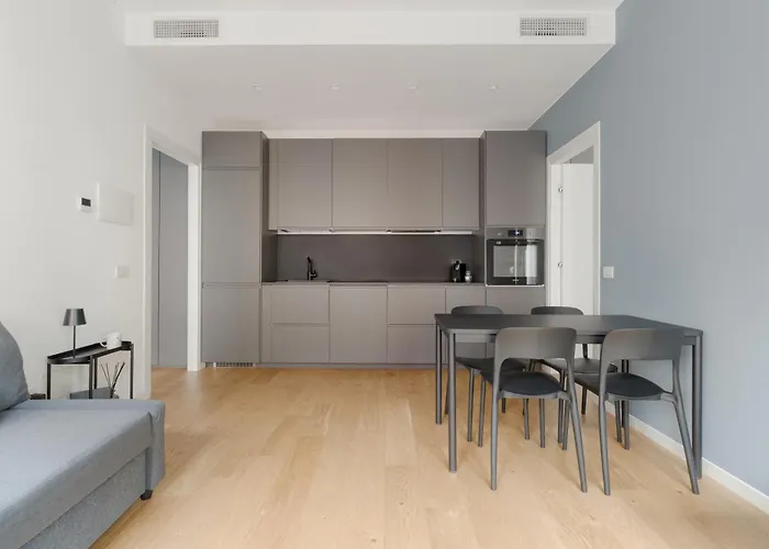 公寓 Chinatown - Lomazzo - Luminoso Bilocale 米兰