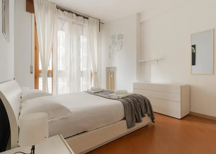 Guesthost - De Angeli Elegant 아파트 *