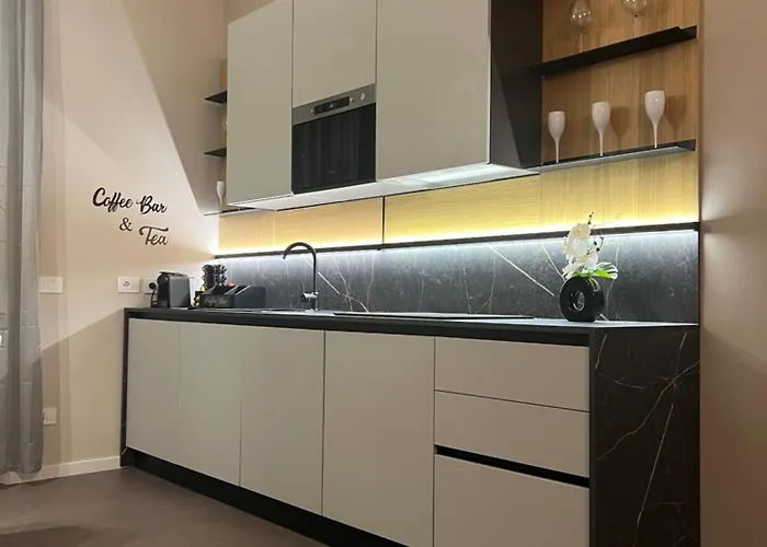 Leone 44 Fd Metro Tolstoi Apartament