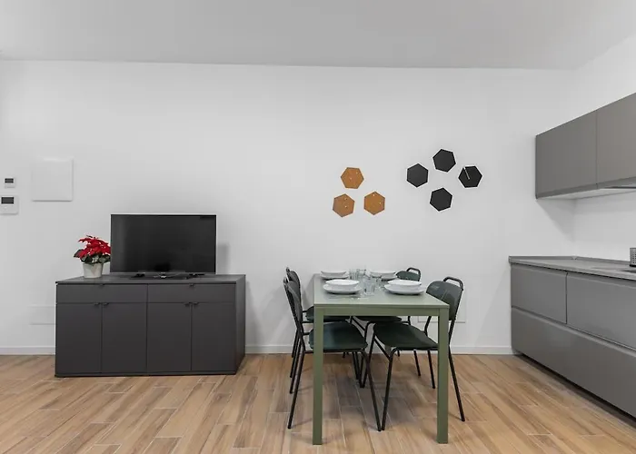 2 Apt, M3 Affori 15 Min To Duomo E Wifi Apartament Mediolan